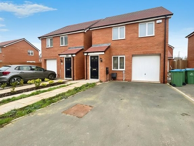 Detached house to rent in Warrington Lane, Paragon Park, Coventry CV6