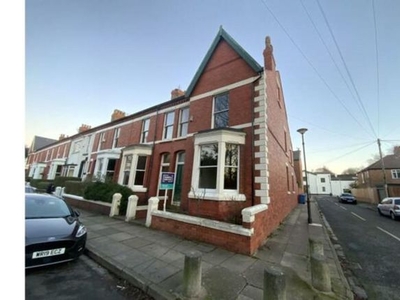 End terrace house to rent in Southwood Road, Liverpool L17