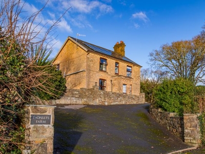 Farmhouse for sale in Pwll, Llanelli SA15