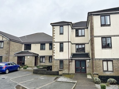Flat for sale in Royal Court, Onchan, Isle Of Man IM3