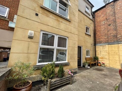 Flat to rent in Collingwood Mews, Gosforth, Newcastle Upon Tyne NE3
