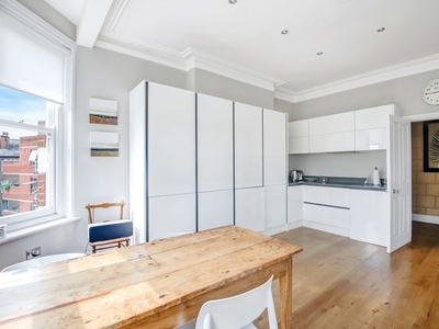Flat to rent in Cremorne Road, London SW10