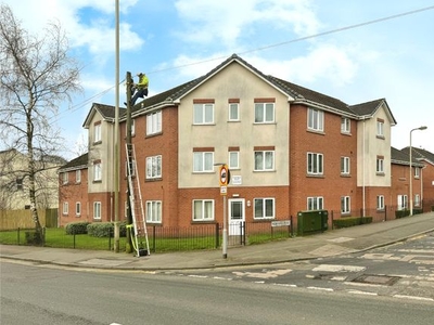 Flat to rent in Highfield Road, Dudley, West Midlands DY2