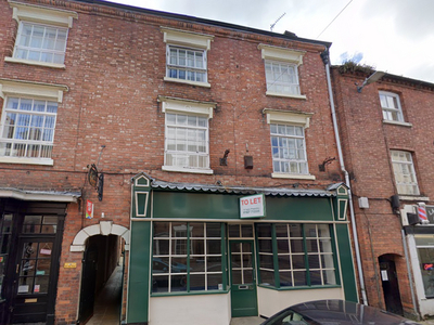 Flat to rent in Market Street, Atherstone CV9