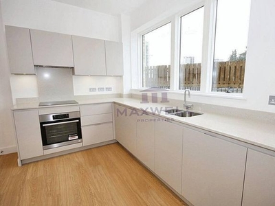 Flat to rent in Rainier Apartment, Cherry Orchard Road, Croydon CR0