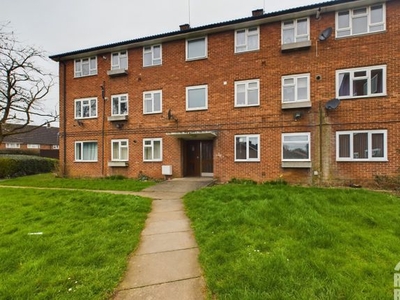 Flat to rent in Sir Henry Parkes Road, Canley, Coventry CV4