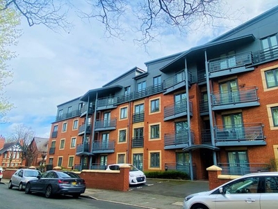 Flat to rent in Spire Court, Manor Road, Edgbaston, Birmingham B16