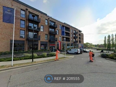 Flat to rent in Wharf View, Campbell Park, Milton Keynes MK9