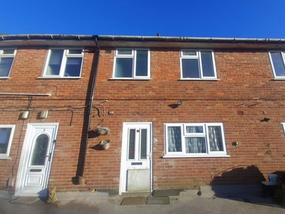 Flat to rent in Wingate Close, Birmingham B30