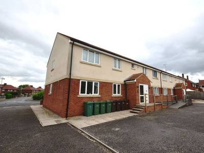 Flat to rent in Wood Lane, Castleford WF10