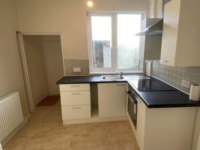 Property to rent in Balfour Road, Doncaster DN5