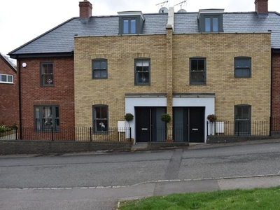 Property to rent in Church Road, Woburn Sands, Milton Keynes, Buckinghamshire. MK17