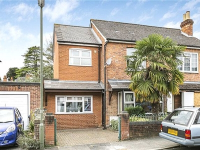 Semi-detached house to rent in Alexandra Road, Englefield Green, Egham, Surrey TW20