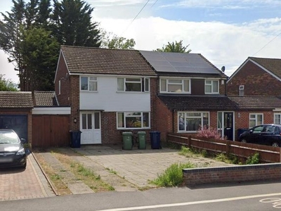 Semi-detached house to rent in Cherwell Drive, HMO Ready 5 Sharers OX3