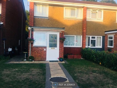 Semi-detached house to rent in Devitt Close, Reading RG2
