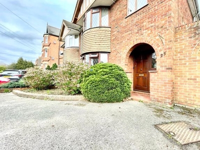 Semi-detached house to rent in Western Elms Avenue, Reading, Berkshire RG30