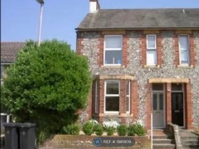 Semi-detached house to rent in Whyke Rd, West Sussex PO19