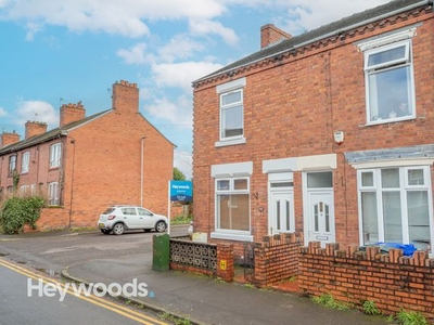 Terraced house to rent in Fletcher Road, Stoke-On-Trent, Staffordshire ST4