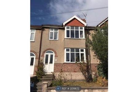 Terraced house to rent in Heyford Avenue, Bristol BS5