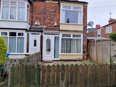 Terraced house to rent in Maye Grove, Perth Street West, Hull, Yorkshire HU5