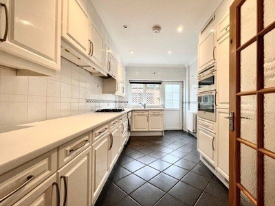 Terraced house to rent in Rochester Gardens, Hove BN3