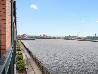 Town house for sale in 2 Stevedore Place, The Shore, Edinburgh EH6