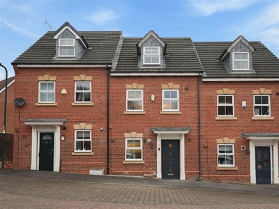 Town house for sale in Middlewood Chase, Wadsley Park Village S6