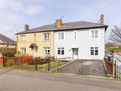 2 bed lower flat for sale in Trinity