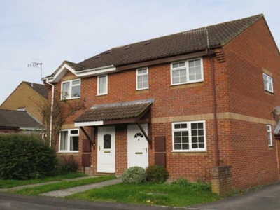 2 Bed Semi-Detached House, Woodbury Gardens, SP2