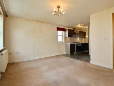 2 Bedroom Flat For Sale In Hampton Hargate
