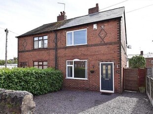 2 Bedroom House Macclesfield Cheshire