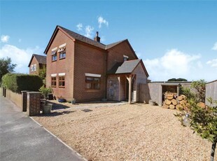 3 Bedroom End Of Terrace House For Sale In Ringwood, Hampshire