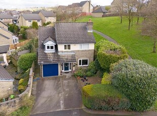 4 Bedroom Detached House For Sale In Brierfield, Lancashire