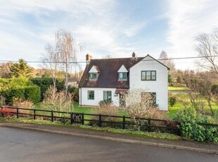 4 Bedroom Detached House For Sale In Wyboston, Bedfordshire