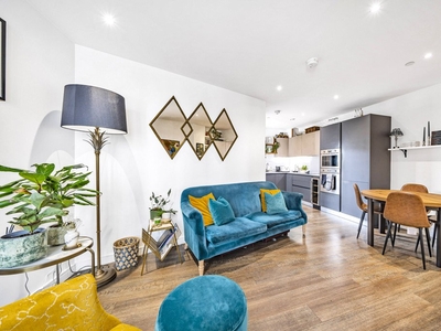 Apartment for sale - Woolwich High Street, London, SE18