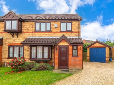 Beechtree Close, Ruskington, Sleaford, Lincolnshire, NG34 3 bedroom house in Ruskington