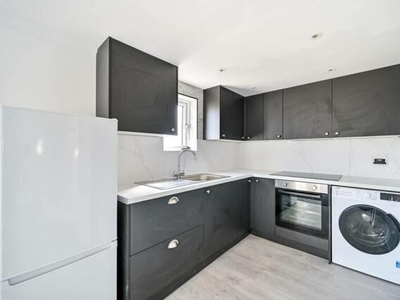 1 Bedroom Flat For Rent In New Malden