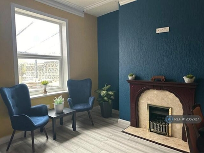 1 Bedroom House Share For Rent In Salford