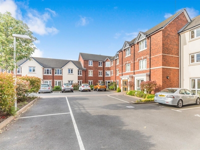 1 Bedroom Retirement Apartment For Sale in Sutton Coldfield, West Midlands