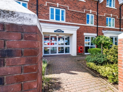 1 Bedroom Retirement Apartment For Sale in Sutton Coldfield, West Midlands