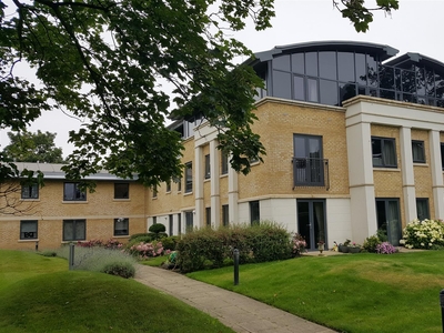 1 Bedroom Retirement Apartment – Purpose Built For Sale in Worthing, West Sussex