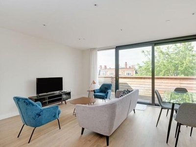 2 Bedroom Apartment For Rent In Hampstead, London