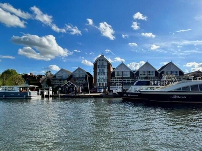 2 Bedroom Apartment For Rent In Henley-on-thames, Oxfordshire