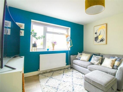 2 Bedroom Apartment For Rent In Southville, Bristol