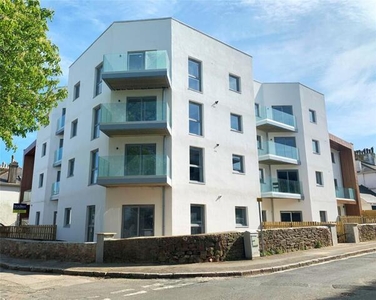 2 Bedroom Apartment For Sale In Babbacombe
