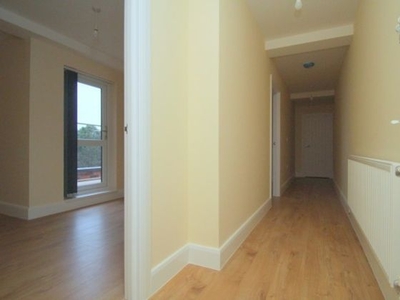 2 bedroom apartment to rent Bow, E3 4DD