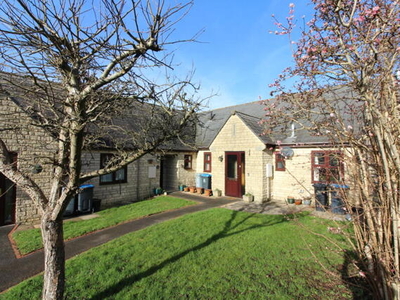 2 Bedroom Bungalow For Sale In Chipping Norton