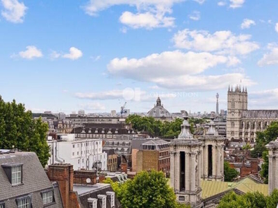 2 Bedroom Flat For Sale In Westminster, London