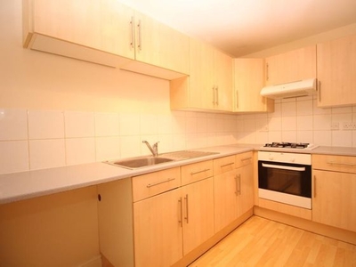 2 bedroom flat to rent Bristol, BS14 8ED