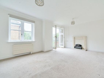 2 Bedroom Retirement Property For Sale In Winchmore Hill